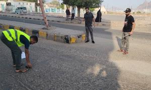 "الداؤودي" يوجه بحصر كافة الطرق الرئيسية المتهالكة في مديرية البريقة