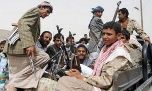 مليشـ.ـيا الحو.ثي تعترف بمصرع اثنين من مـ.ـقاتليها بينهم قيادي في أماكن مجهولة