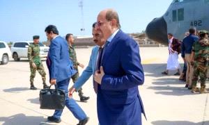 بين الفساد والانهيار الخدمي.. لماذا تتآكل شرعية الحكومة؟