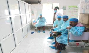 مستشفى أحور العام يدشن المعاينات ويبدأ إجراء 300 عملية جراحية ضمن مخيم طب العيون