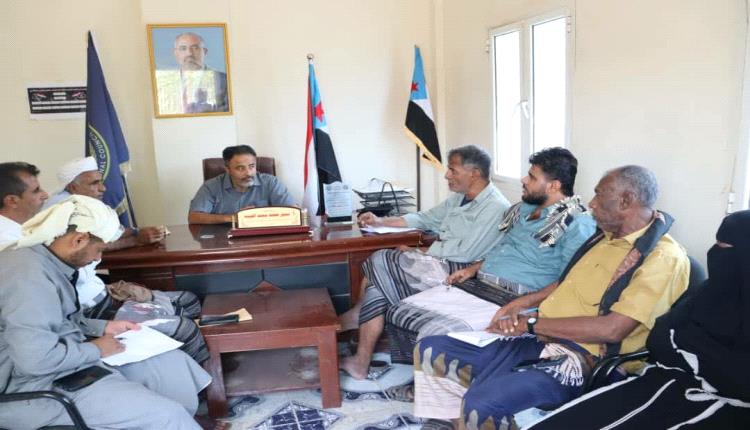 تنفيذية انتقالي أبين تعقد اجتماعها الدوري وتجدد وقوفها خلف القيادة السياسية للمجلس