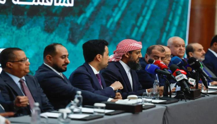 فقه "تدوير النفايات السياسية".. هل هبط الوحي في فنادق الرياض؟!