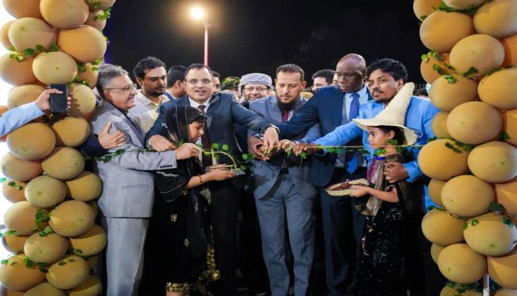 بحضور اللواء سالم السقطري ومحافظ عدن الشيخ .. تدشين المعرض الوطني للبن والتمر في عدن برعاية حكومية وحصرية من (كاك بنك)