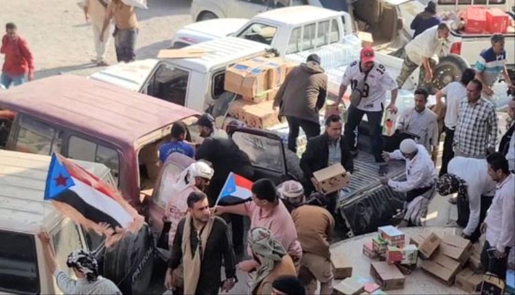 استمرار الحملة الشعبية لرفد جبهات الضالع بقوافل إفطار رمضانية