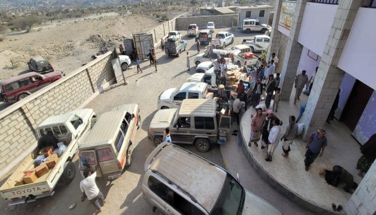 مديرية الحصين تواصل دعم المرابطين: تسيير القافلة الغذائية الثانية إلى جبهات الضالع بمشاركة واسعة من أبناء المديرية