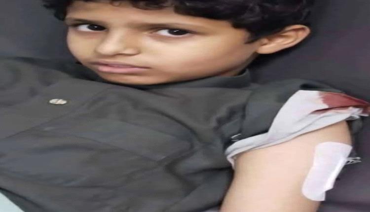 إصابة امرأتين وطفل جراء تبادل إطلاق نـ.ـار عشوائي بين جنود في شبوة