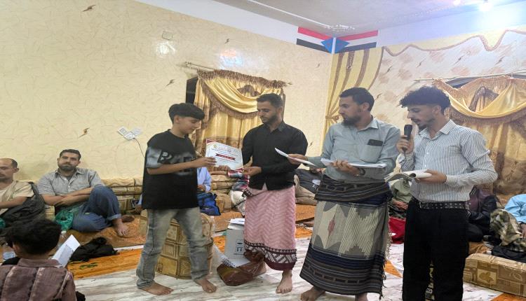 لنجود تختم الأمسيات الرمضانية وتكرم طلاب حلقات القرآن الكريم