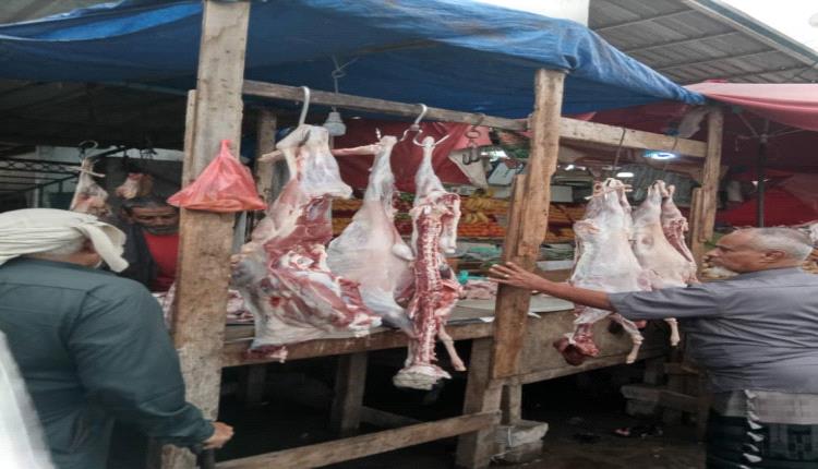 مكتب الصناعة والتجارة في البريقة يغلق 13 ملحمة مخالفة للتسعيرة الرسيمة لبيع اللحوم