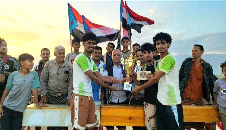 انتقالي لودر يختتم دوري شهداء الجنوب الرمضاني بالمديرية