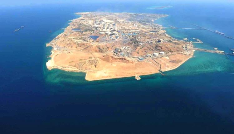 لوحت بورقة الحو.ثيين.. إيران تهدد بتعطيل مضائق أخرى 