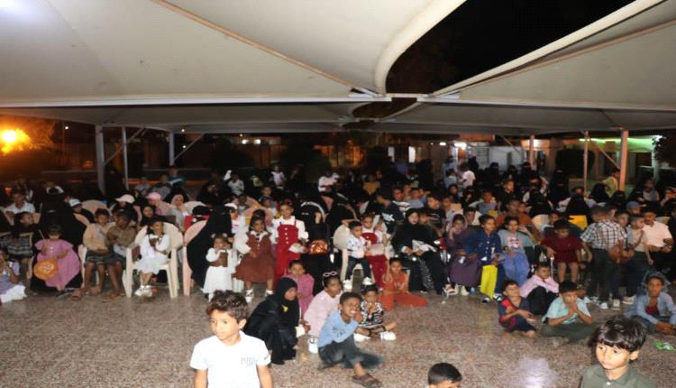 برعاية محافظ العاصمة عدن ومدير عام المديرية..
السلطة المحلية في البريقة تنظم مهرجان عيدي بنادي شركة مصافي عدن