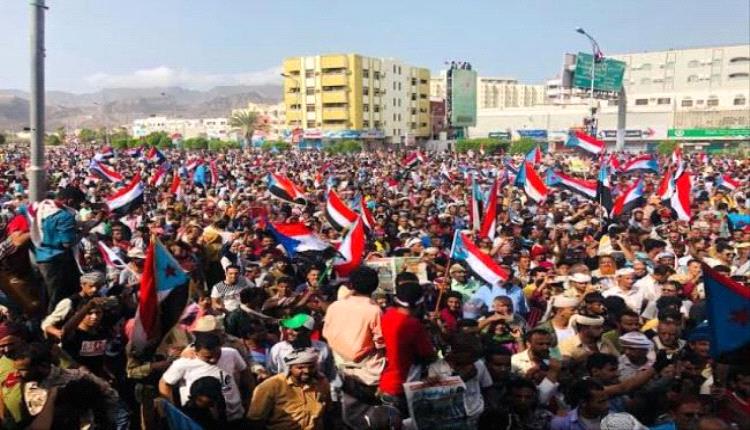 القيادة والشعب.. قصة تلاحم استثنائي لصناعة مستقبل الجنوب العربي