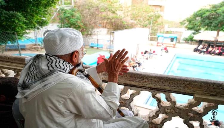 تعز.. صراع النفوذ يطيح بفعالية تكريمية للفنان محمد سعد عبدالله