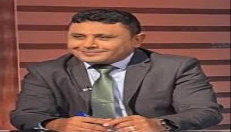 اليافعي: الإنجازات الوهمية محاولة بائسة لاختزال حلم وطن