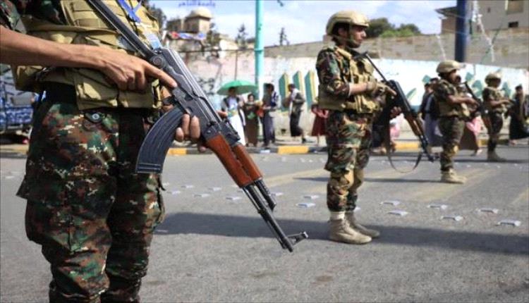 أموال الزكاة والأوقاف تؤجج الصراع بين القادة الحو.ثيين