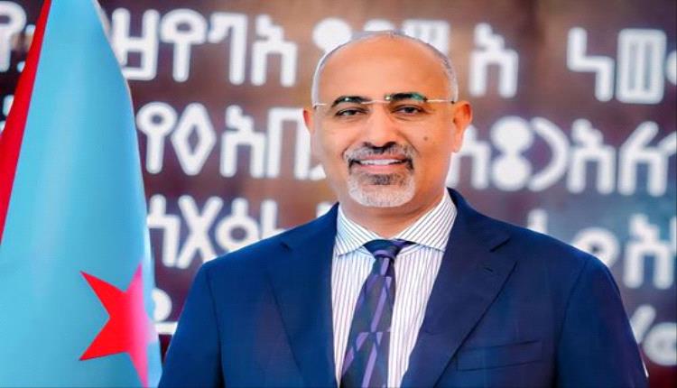 الرئيس الزُبيدي يناقش خارطة طريق المرحلة القادمة في اتصالات مكثفة مع القيادات الجنوبية