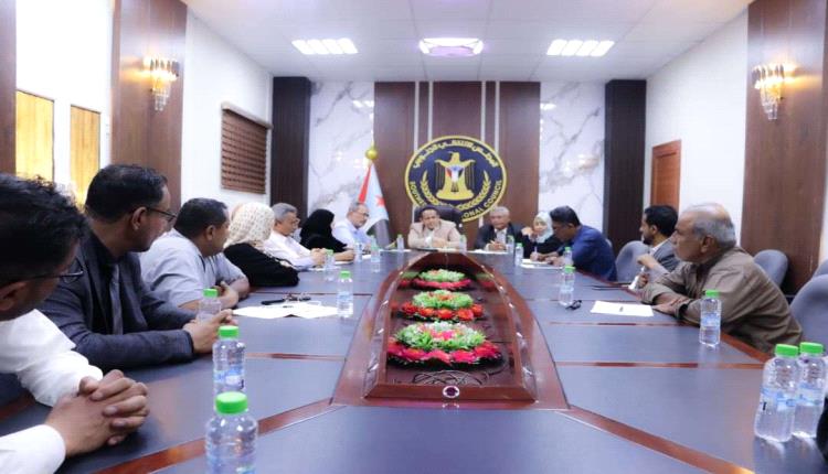 الأمانة العامة تقف أمام مستجدات الأوضاع السياسية والخدمية والأمنية في محافظات الجنوب
