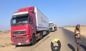 مطالبة بفتح مقرات المجلس الانتقالي.. المقاومة الجنوبية في أحور تقطع الطريق الدولي