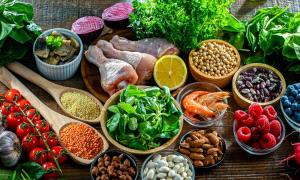 نظام غذائي محدد يقلل تدهور الدماغ لدى كبار السن ..
