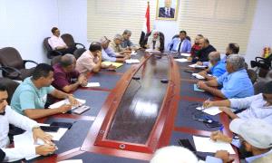 وكيل نيابة الصناعة والتجارة تترأس اجتماعًا بعدن لمناقشة تفعيل الدور الرقابي وتعزيز كفاءة الضبط القضائي