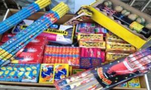 ألعاب ناريـ.ـة خطرة تحوّل أعياد الفطر في صنعاء إلى كوارث حقيقية