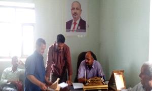 المكتب التنفيذي بمديرية الضالع يدشن دوام العمل بفتح مظاريف المناقصة رقم 1/ 2026