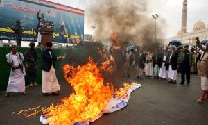 الحو.ثيون في "جهوزية قتاليـ.ـة".. هل تلعب إيران بآخر أوراقها العسـ.ـكرية؟