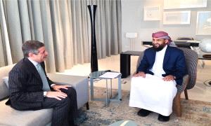 المحرّمي يبحث مع السفير الأمريكي مستجدات الأوضاع وجهود مكافحة الإرهـ,ـاب وتعزيز الاستقرار