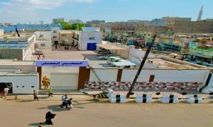 السلطة المحلية في مديرية الشيخ عثمان ترفع الجاهزية تحسباً للمنخفض الجوي بتوجيهات محافظ عدن