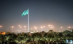 "أسوشيتد برس": إصابة 10 جنود أمريكيين جراء هجوم صارو.خي إي.راني على قاعدة جوية سعودية