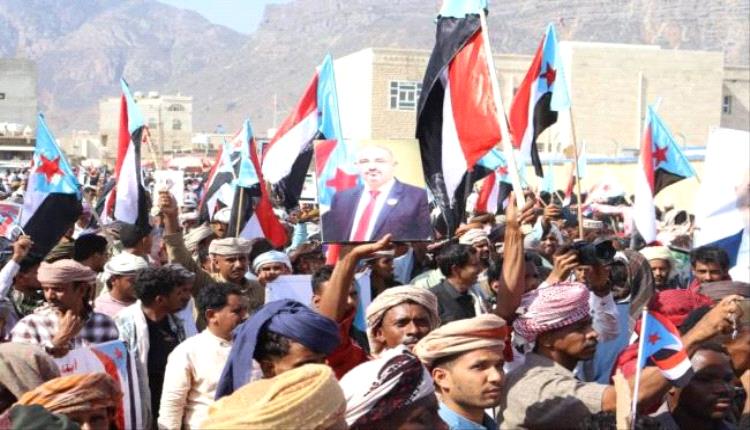 سقطرى تحتشد للزُبيدي.. التفويض يتجدد