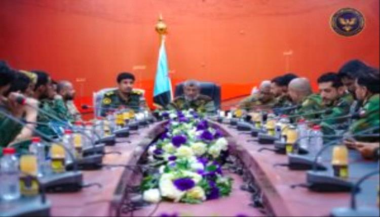 اللواء الجمالي يترأس اجتماعا بقيادات الأمن الوطني في المحافظات ويشيد بدور القوات في حفظ الأمن والاستقرار 