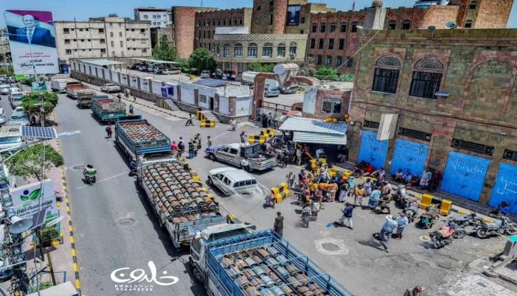 استفحال أزمة الغاز.. فشل الإدارة وانتصار شبكات التهريب والفساد