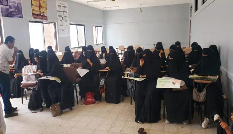 الضالع.. تنفيذ ورشة تدريبية لـ48 متطوعة ضمن حملة مكافحة الضنك وأمراض النواقل