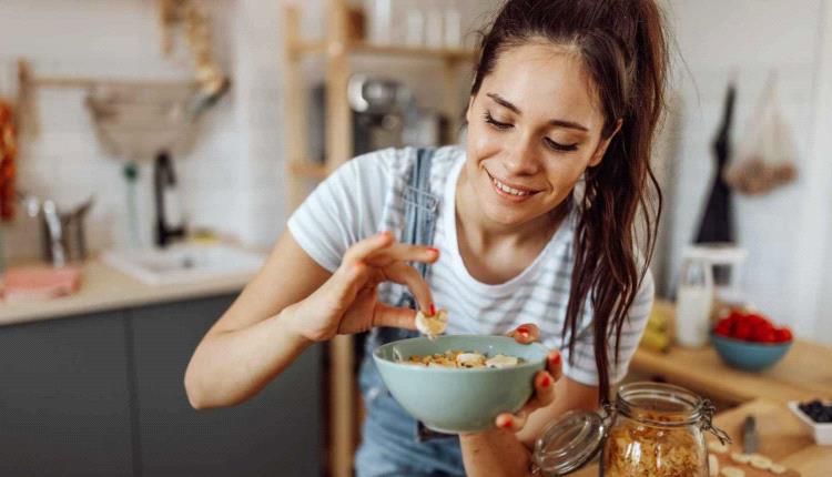 عادتان بسيطتان تساعدان على إنقاص الوزن بدون رجيم