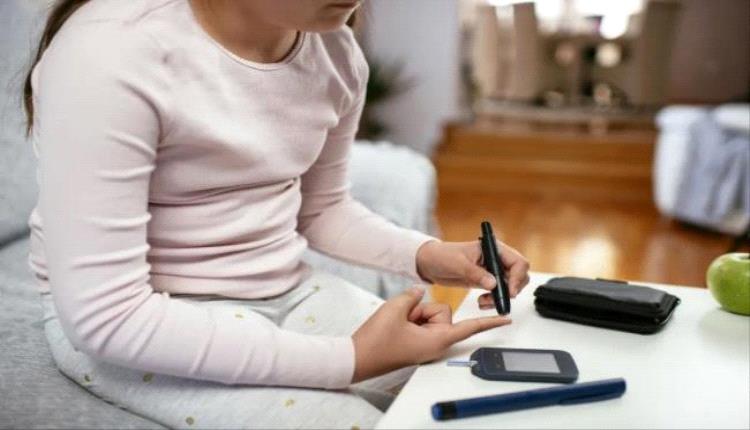 علامة جلدية في الرقبة والإبطين قد تنذر الأطفال بخطر السكري
