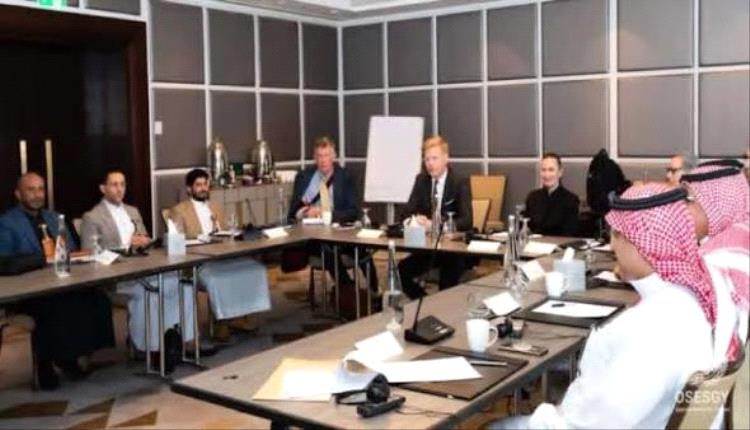 السعودية بين وهم التفاهمات وصفقات النفوذ.. كيف تحوّل الحو.ثي من عدو معلن إلى ورقة ضغط على الجنوب؟