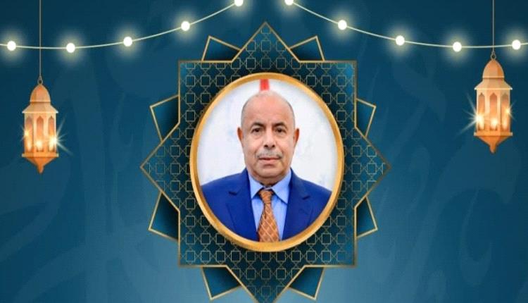 “عيد الخنبشي” في حضرموت.. “فلسفة العيد” تتحول إلى سخرية سوداء مع انقطاع الكهرباء وانعدام الوقود