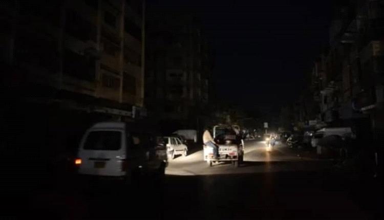 انقطاعات قياسية للكهرباء تحرم عدن فرحة العيد