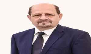 أزمة الإيرادات تفجر خلافاً حاداً بين “العرادة” و”الزنداني”.. والتلويح بالإطاحة برئيس الحكومة يلوح في الأفق