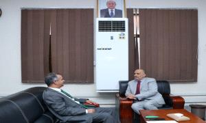 وزير المالية يبحث مع السفير الليبي تعزيز التعاون في المجالات الاقتصادية والمالية
