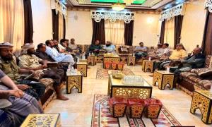 لقاء عسكري موسّع في منزل اللواء حمدي شكري يؤكد وحدة الصف وتنسيق الجهود لمواجهة التحديات.