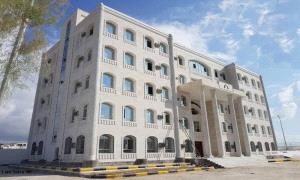 مصدر قضائي: النيابة العامة تباشر التحقيق في قضايا ابتزاز إلكتروني وتوجه بضبط مشتبهين

