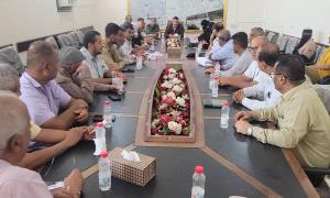 مدير عام المنصورة يوجه المكاتب الخدمية برفع الجاهزية لإستقبال عيد الأضحى المبارك