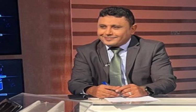 ياسر اليافعي: اقطعوا يد الشرعية عن إدارة المعركة إذا أردتم الانتصار على الحو.ثي