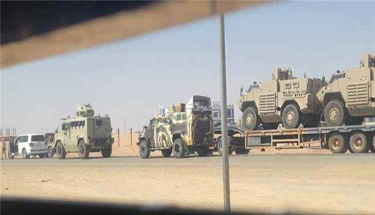 رويترز : الرياض تجهّز 100 ألف جندي لعملية عسكرية واسعة ضد الحـ,ـوثيين في اليمن 
