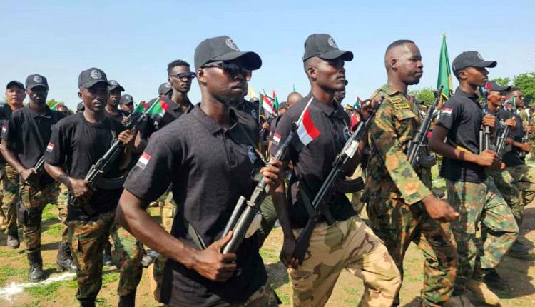 التجنيد القبلي يفاقم عسكرة المجتمع.. 200 ميليـ.ـشيا تقـ.ـاتل إلى جانب قوات بورتسودان