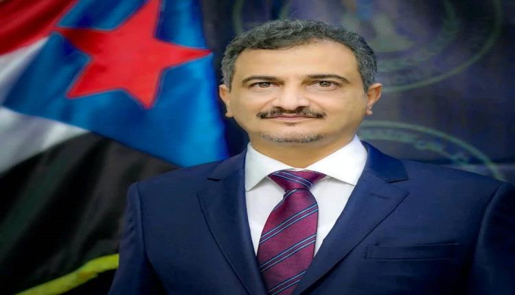 لملس: برحيل الشيخ محمد بن فريد العولقي، وزير خارجية اتحاد الجنوب العربي، فقد الوطن أحد أبرز رموزه الوطنية