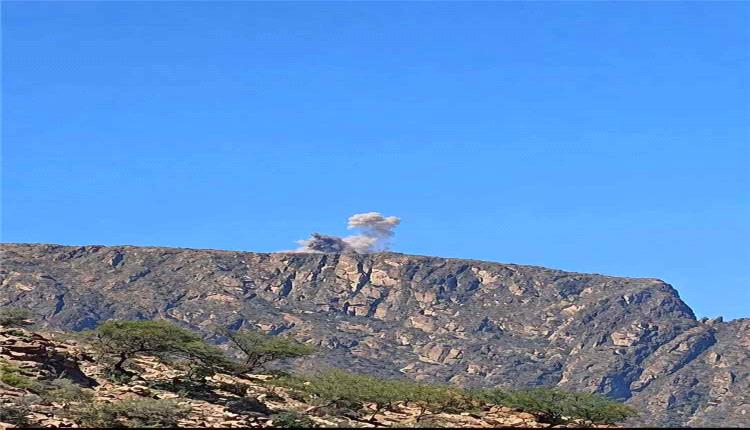 عاجل : طيران حربي يشن غـ,ـارات مكثفة على مواقع الحـ,ـوثيين في البيضاء وأبين
