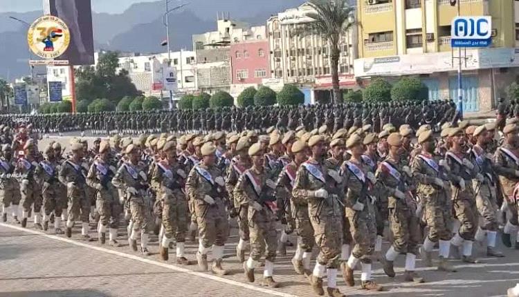 يا أبناء قواتنا المسلحة الجنوبية.. أنتم جنود الله المجندة وسيوف الله المسلطة على المليـ.ـشيا الحو.ثية الإرهـ.ـابية